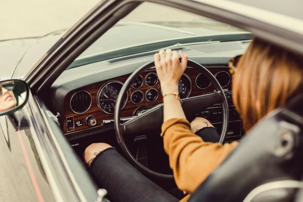 Réduisez vos coûts grâce à une assurance auto sur mesure